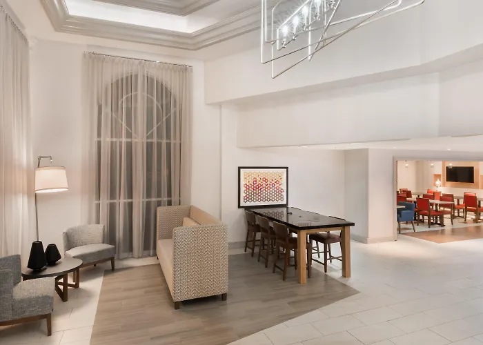 Holiday Inn Express Miami Airport Doral Area By IhgAirport Hotel