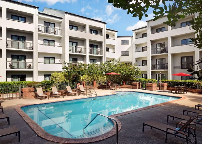 Courtyard Miami Airport West DoralAirport Hotel